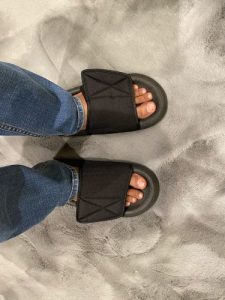 Kanye West Fabric Slippers photo review