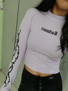 Barbed Wire Crop longsleeve Top photo review