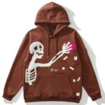 Cartoon Skeleton Heart Hoodie | Brown / L