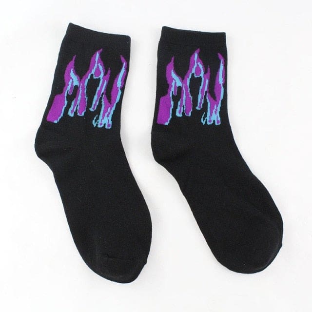 Flame Skateboard Socks | Black / Purple