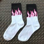 Flame Skateboard Socks | White / Pinl