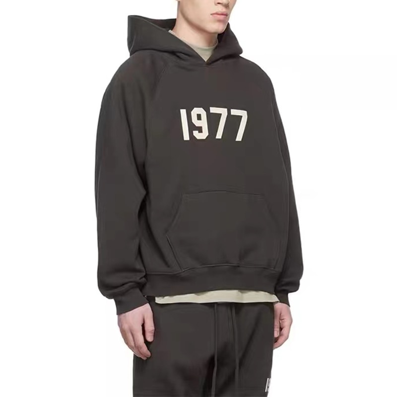 Essentials 1977 Hoodie - Streetgarm